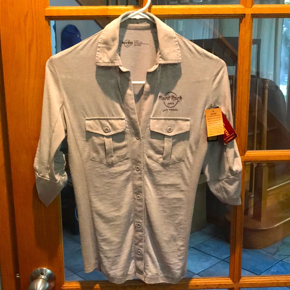Hard Rock Cafe Las Vegas women’s button down shirt. Size extra small. Gray.
